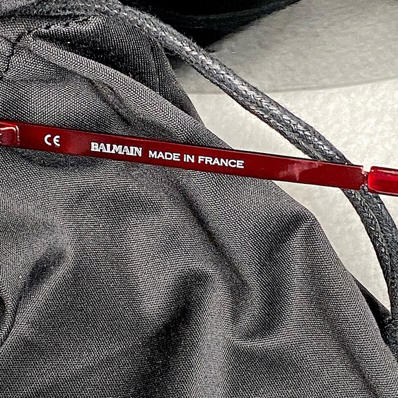 BALMAIN ♥️ RED STUDDED SUNGLASSES - Picture 5 of 7